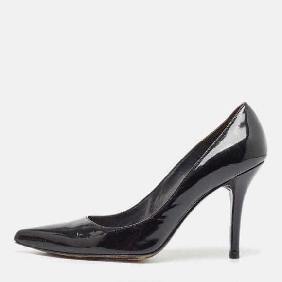 Stuart Weitzman Black Patent Leather Pointed Toe Pumps Size 39.5